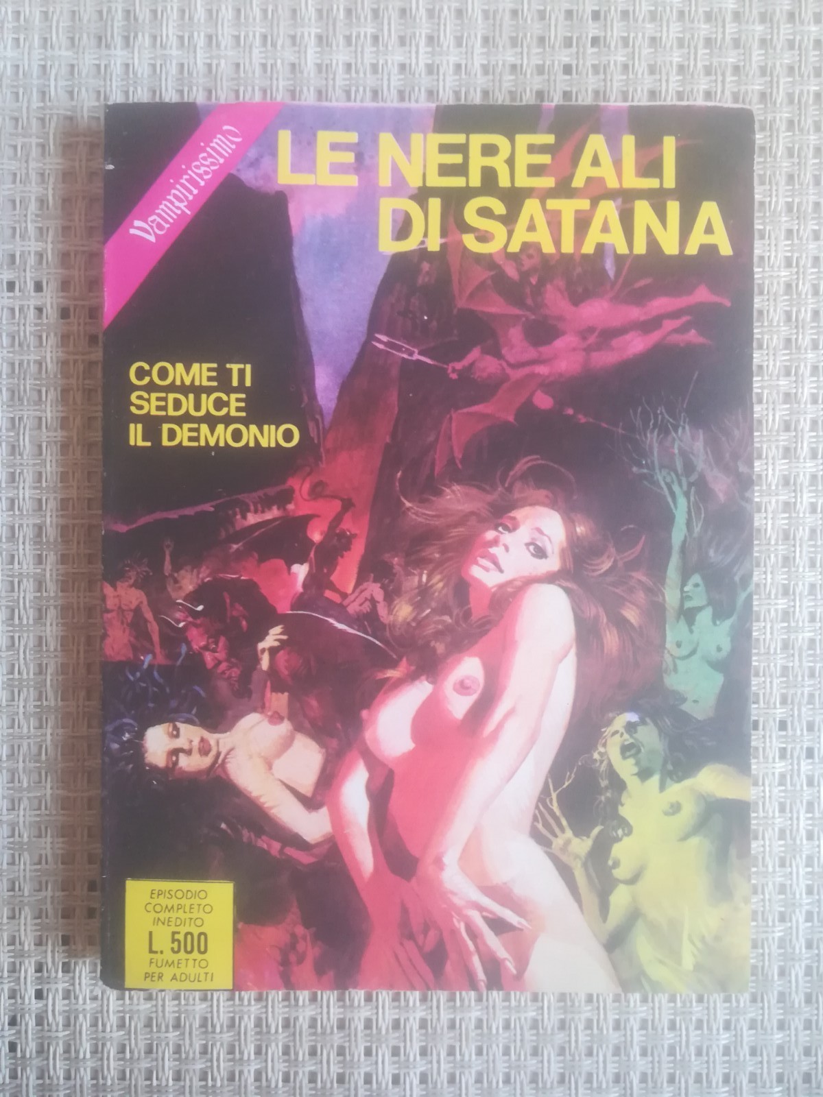 VAMPIRISSIMO "COME TI SEDUCE IL DEMONIO" Anno VI n. 29 Edifumetto LO SQUALO 1977