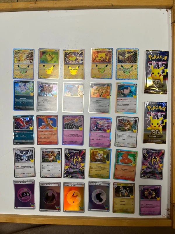 Lots cartes Pokémon 30 ans