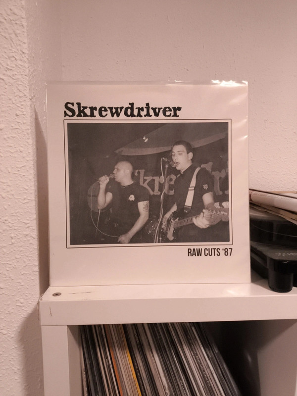 "Raw Cuts 87" Skrewdriver