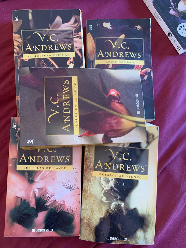 lote 5 libros de V.C Andrews