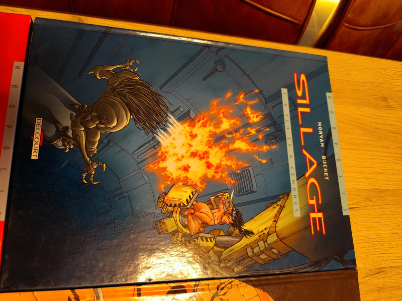 Lot BD Sillage Tomes 1 à 6 - Éditions Delcourt (Morvan & Buchet)