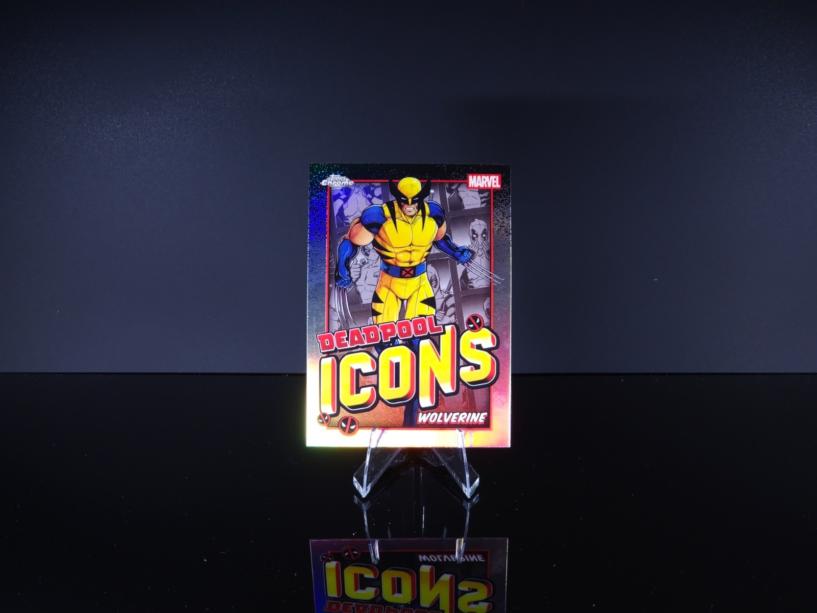 Wolverine #DI-10 Marvel 2025 Topps Chrome Deadpool icone quasi nuovo
