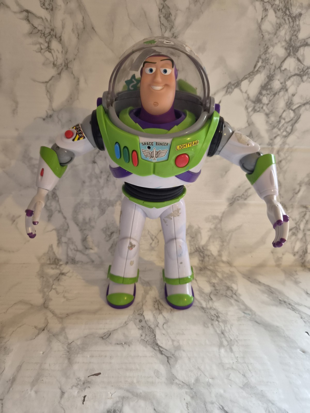 Thinkway Buzz Lightyear Toy Story Figura Parlante Luci Testa Movimento Funzionante