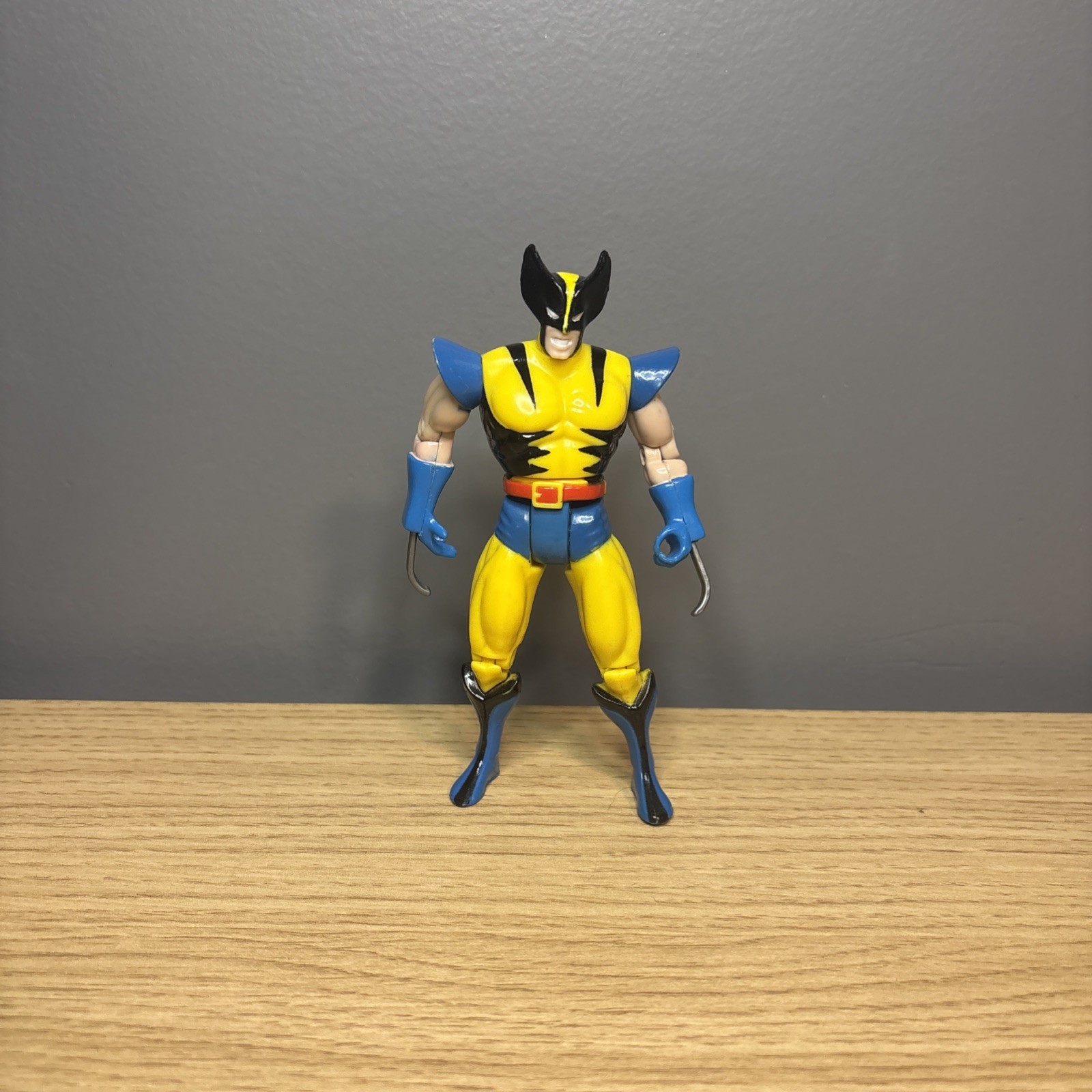 Marvel X-Men Wolverine Action Figure Vintage 1992 Toy Biz Uncanny