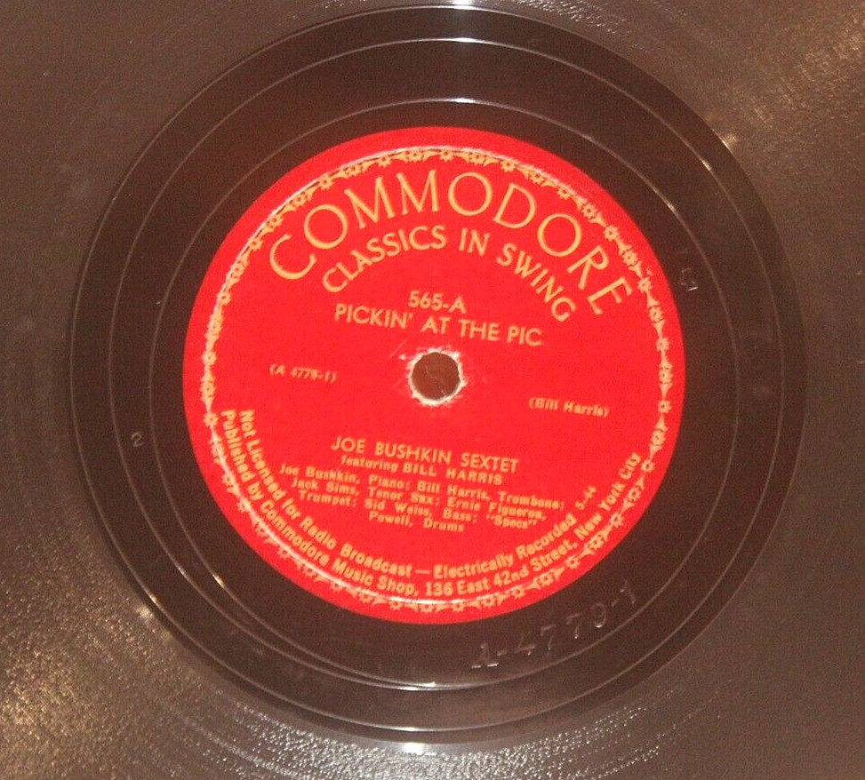 Joe Bushkin Sextet Pickin' At The Pic / Georgia Commodore 565 10" 78rpm 1945