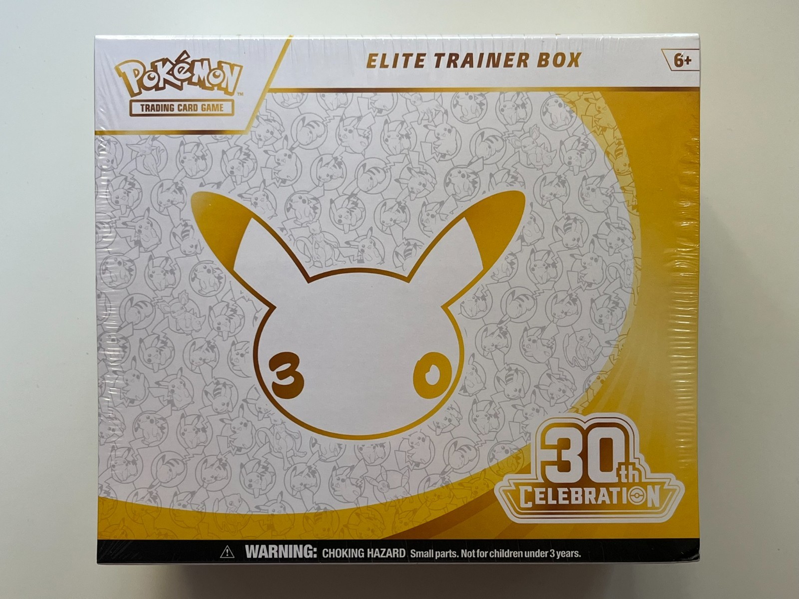 Pokemon TCG 30th Celebration Elite Trainer Box ETB - Inglese - OVP Nuovo Sigillato