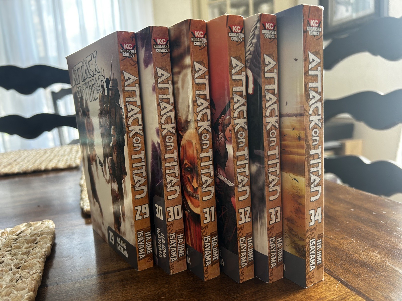 Attack On Titan manga volumi 29-34 Hajime Isayama brossura inglese