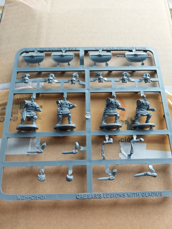 1/56, 28 mm warlord games caesar's legion