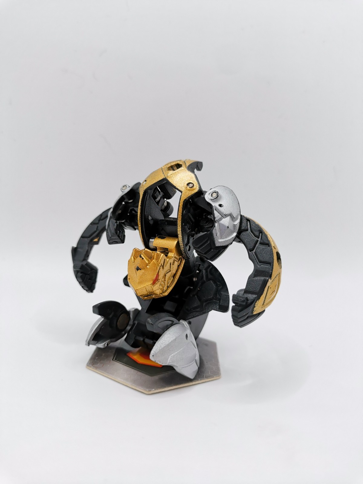 Bakugan Darkus Vertexx BakuGold 800G Mechtanium Surge Series Raro 