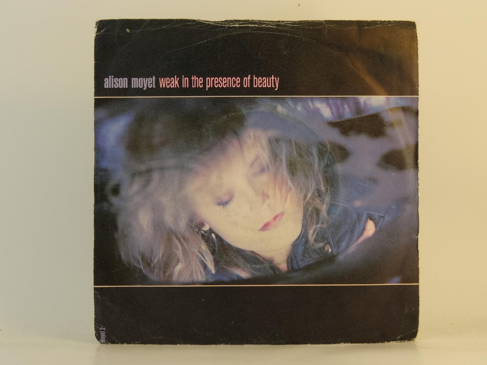 ALISON MOYET WEAK IN THE PRESENCE OF BEAUTY (60) 2 Track 7" Single plus Picture 