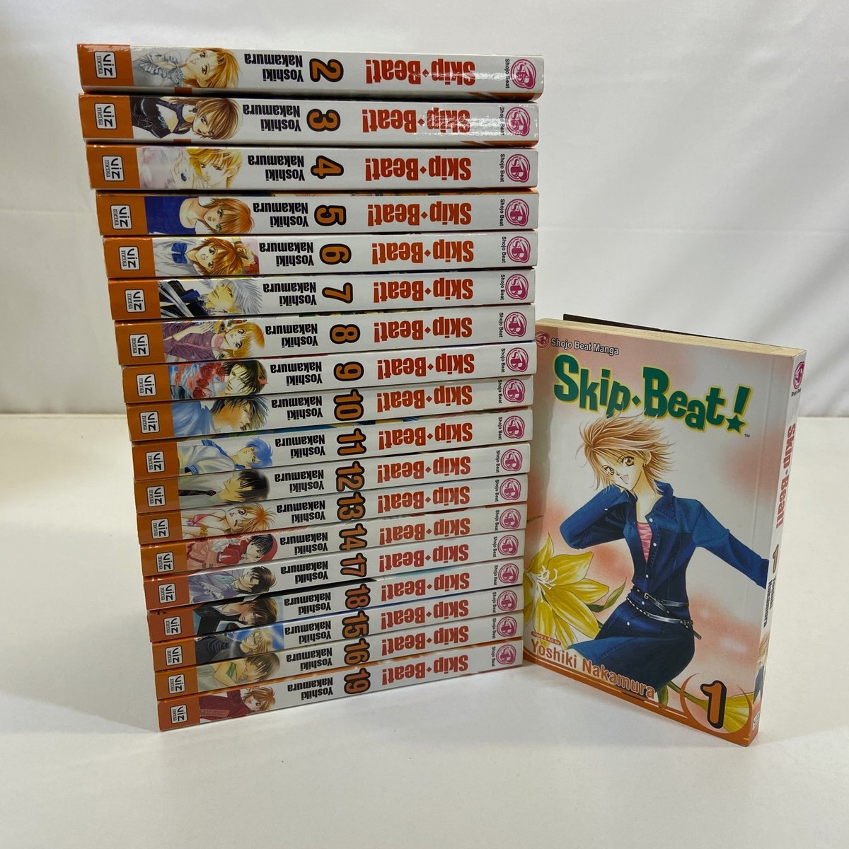 Skip Beat 19 volumi Shojo Beat Viz Media Yoshiki Nakamura TPB manga lotto ottime condizioni