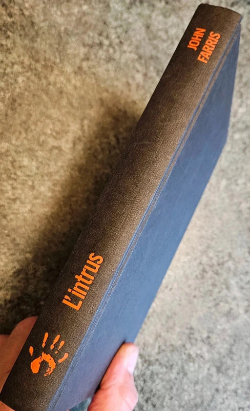L'intrus 1983
