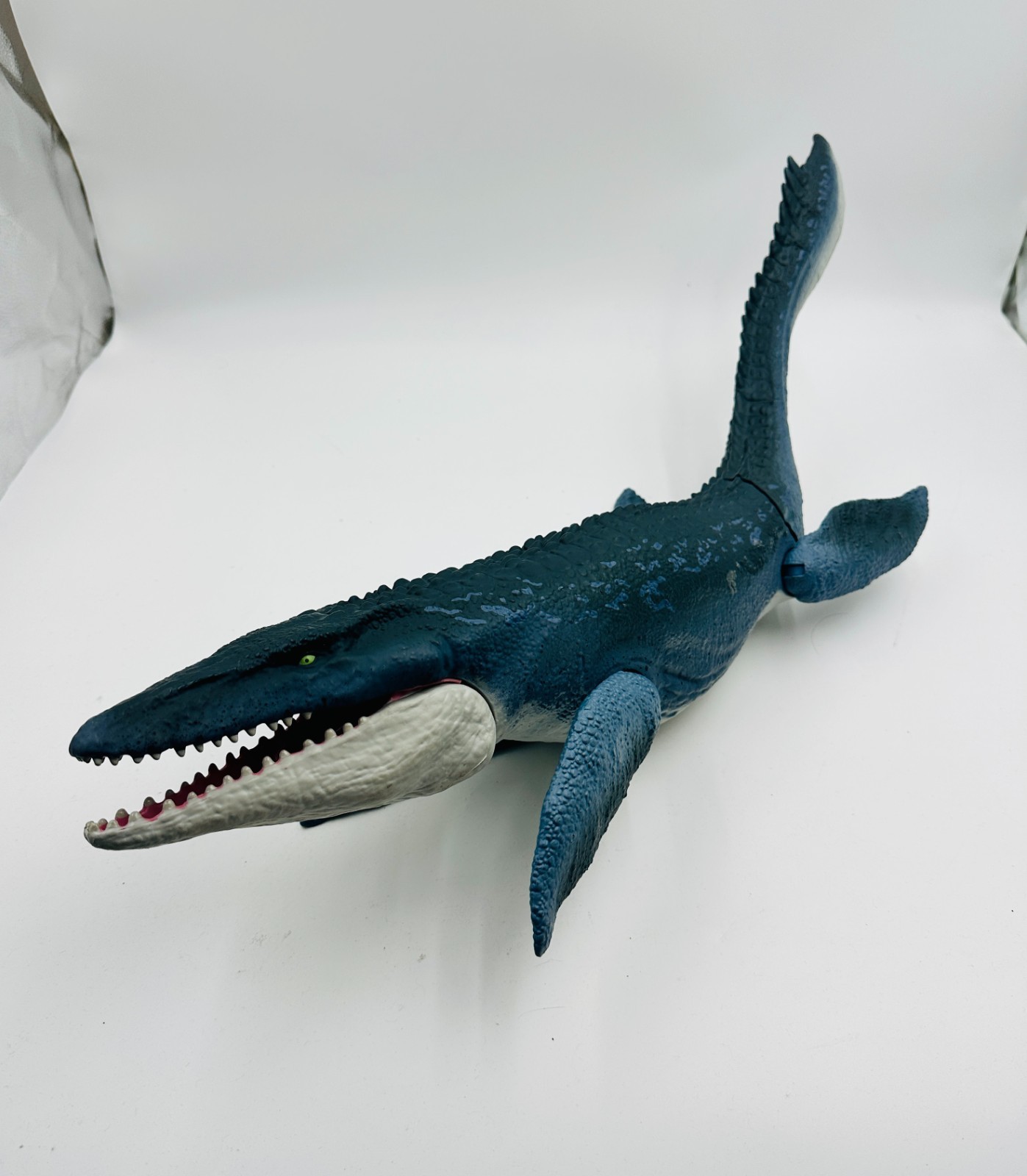 Mattel Jurassic World Real Feel Mosasaurus FNG24 2017 grande figura di dinosauro