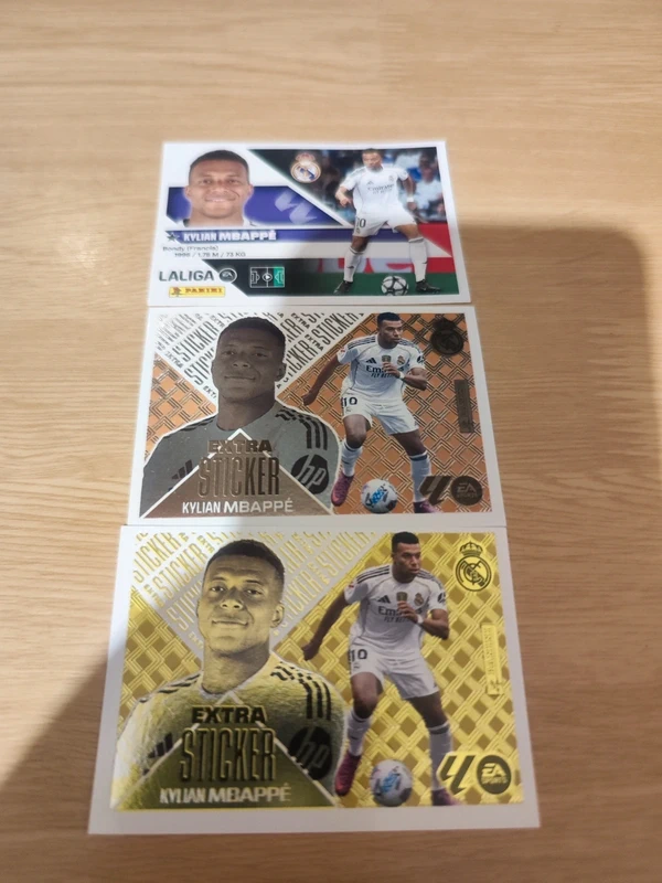 Extra Sticker Mbappe Gold y Bronce