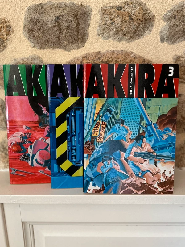 Akira - Seinen science-fiction - Tomes 1 à 3 - Katsuhiro Otomo - Très bon état