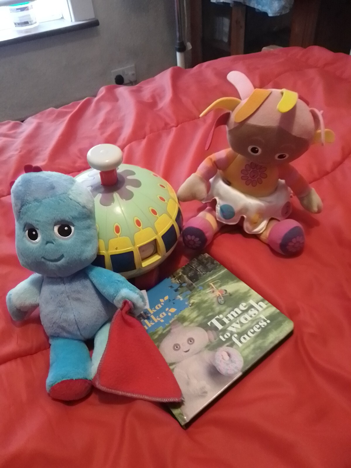 In The Night Garden Ninky Nonk  Spinning Top  Upsy Daisy Plush Doll Iggle Piggle