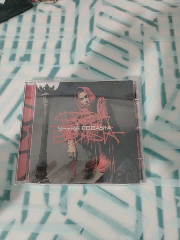 CD sfera ebbasta album omonimo 2016