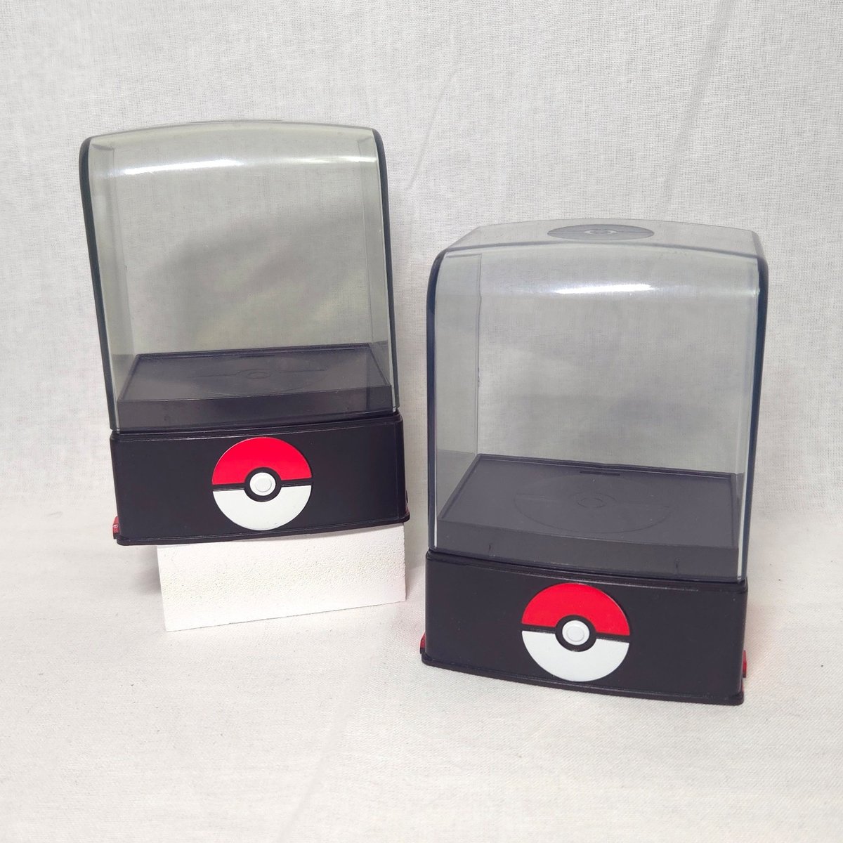 Pokémon Select Battle Figure WCT 2018  - Two Display Cases ONLY