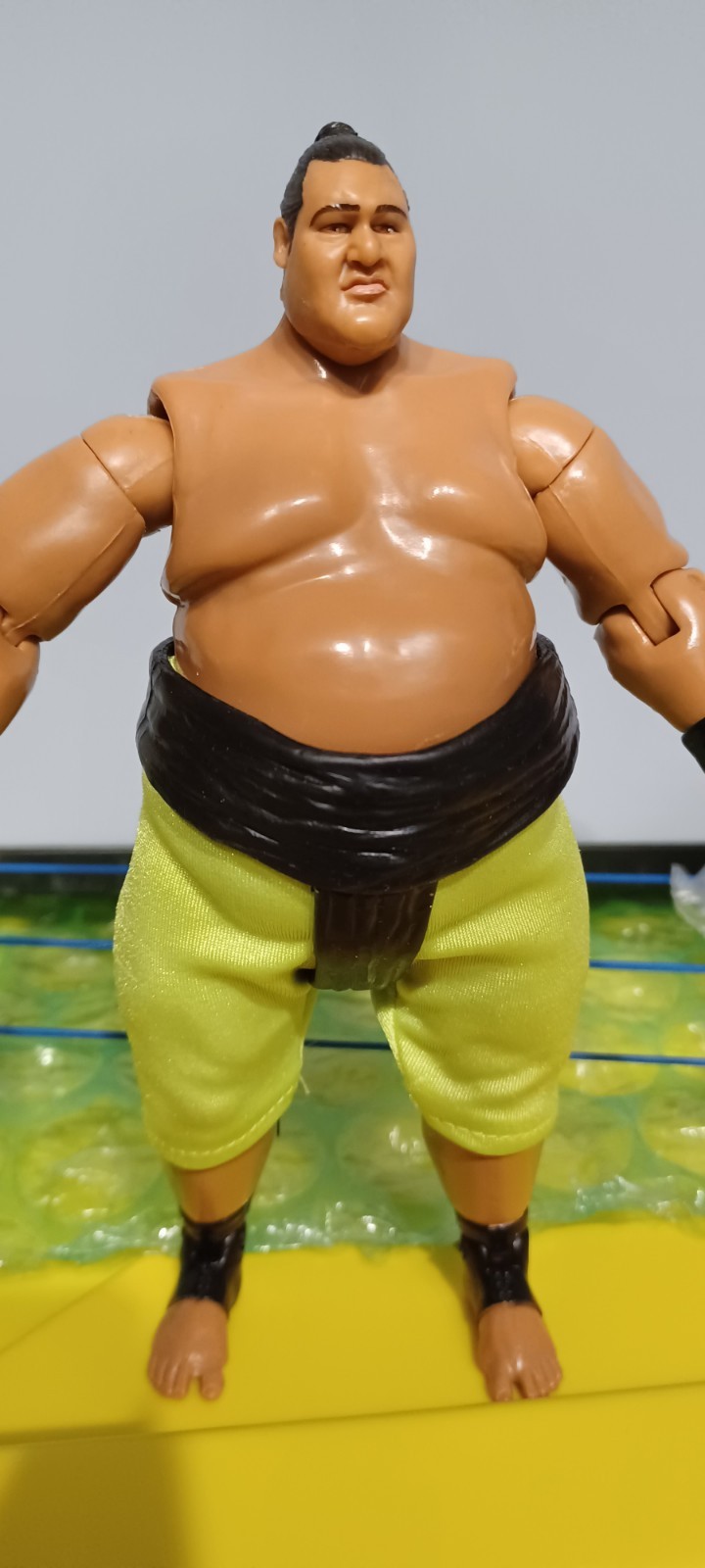 2004 Jakks WWE Yokozuna Classic Superstars Series 4 custom Figure player 2