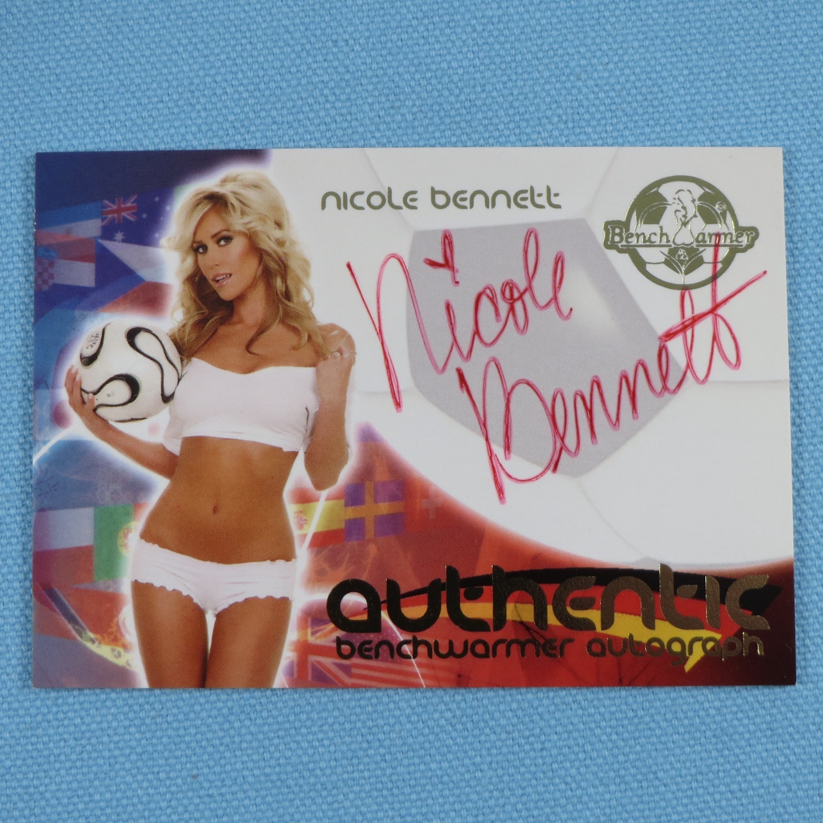 Nicole Bennett Autographed 2006 Bench Warmer World Cup - Mint
