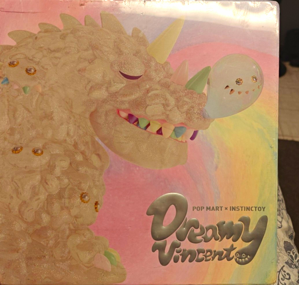 POP MART Vincent Dreamy Vincent Series Dragon PVC Multicolor Figure 2023