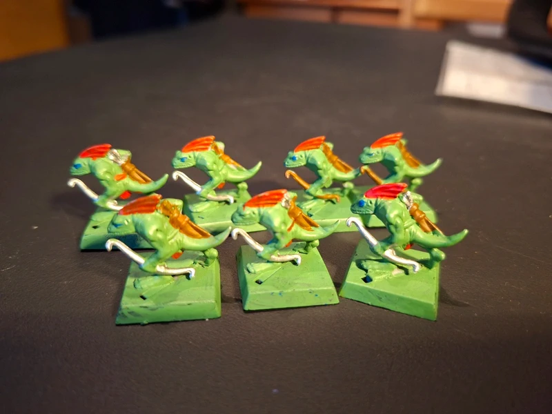 Lot de 7 Figurines Skinks Archers Hommes-Lézards Warhammer Vintage