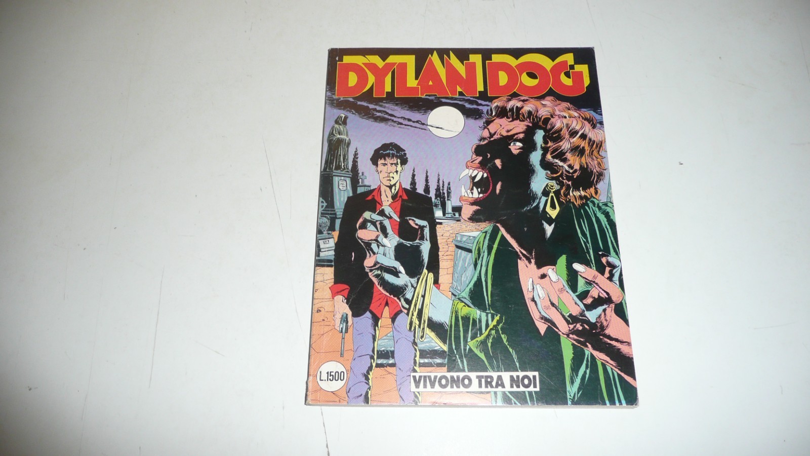 DYLAN DOG  N.13      VIVONO TRA NOI      1°EDIZIONE   OTTIMO++++
