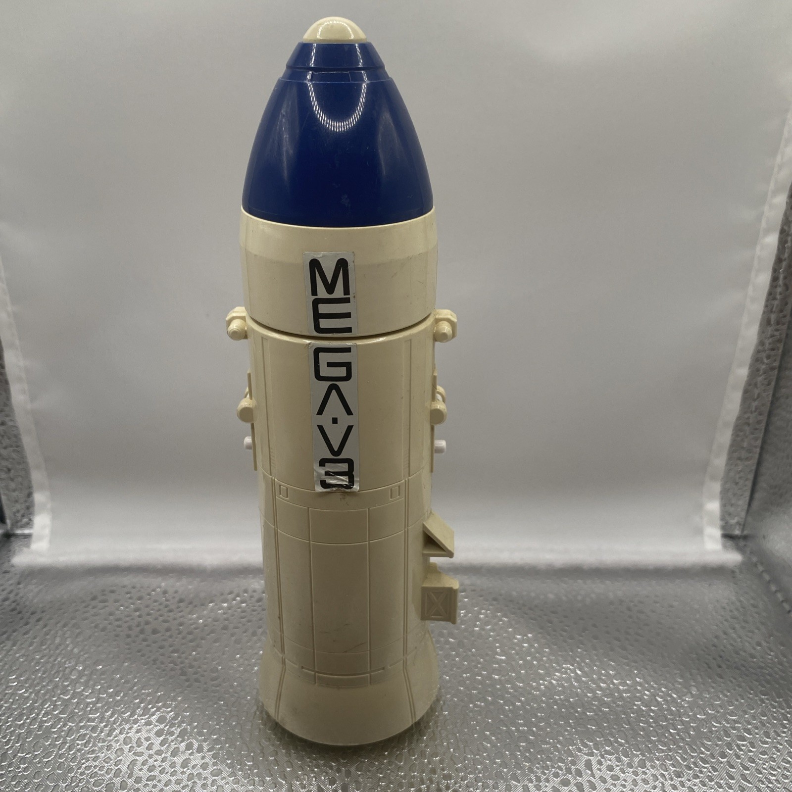 Power Rangers in Space Mega Voyager Megazord Mega V3 Rocket Part Bandai 1998