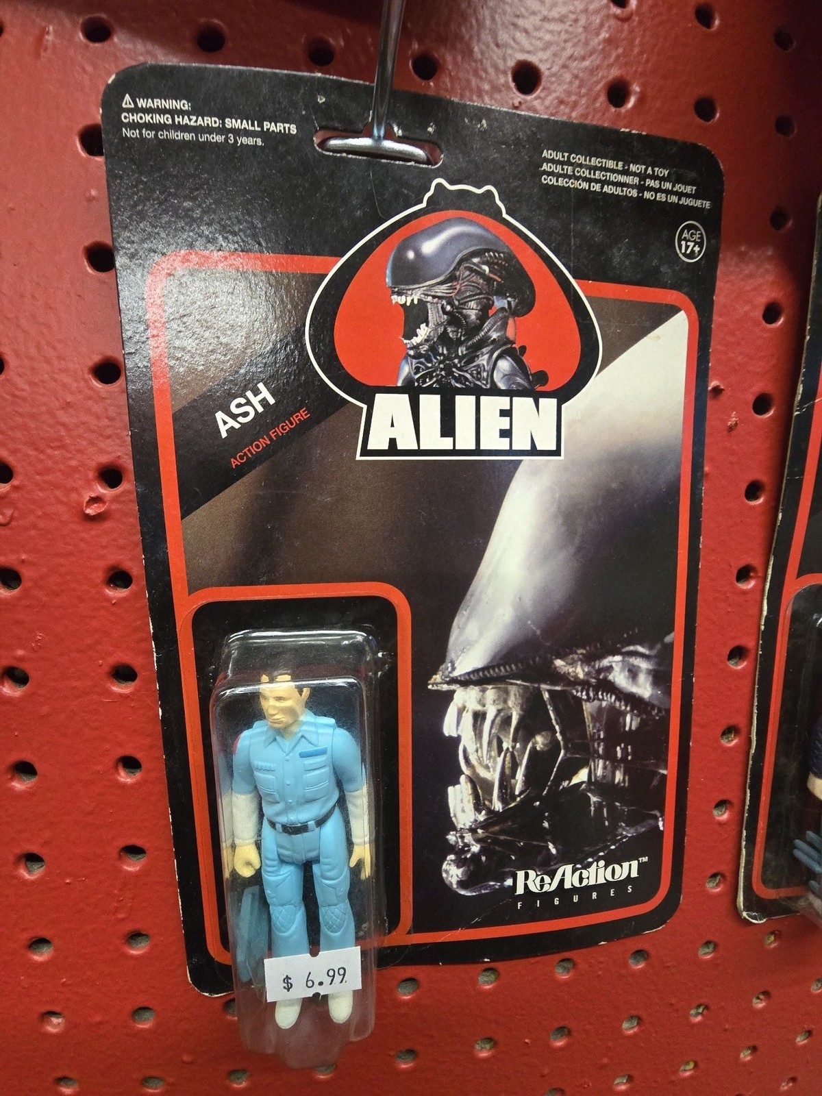 ALIEN REACTION ASH FIGURE FUNKO SUPER 7 BLACK CARD 3,75" FIGURE