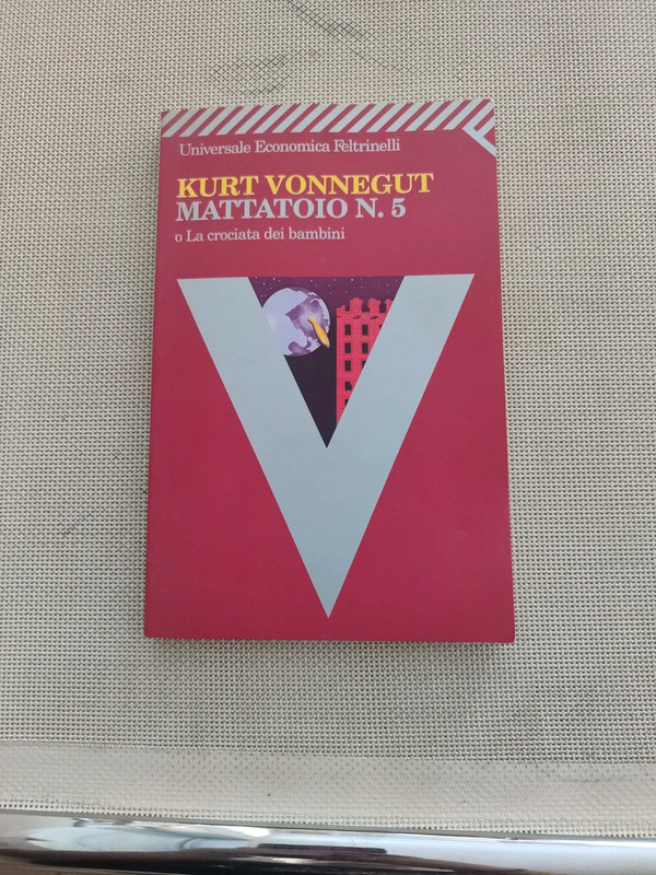 Libro mattatoio n.5 Kurt vonnegut