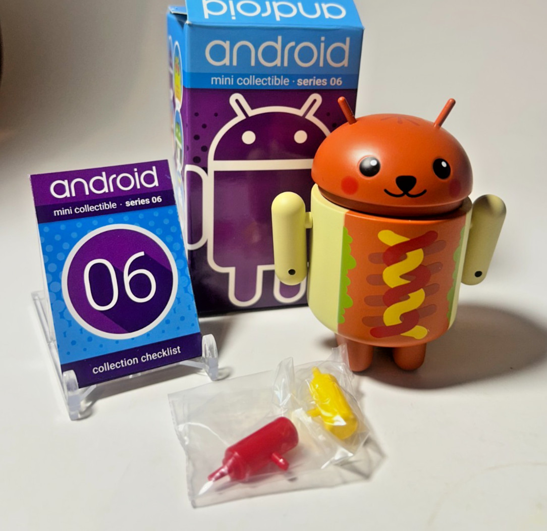 ANDREW BELL 2016 ANDROID SERIE 6 HOT DOG JESSICA WANG ROBOT DEAD ZEBRA ART TOY