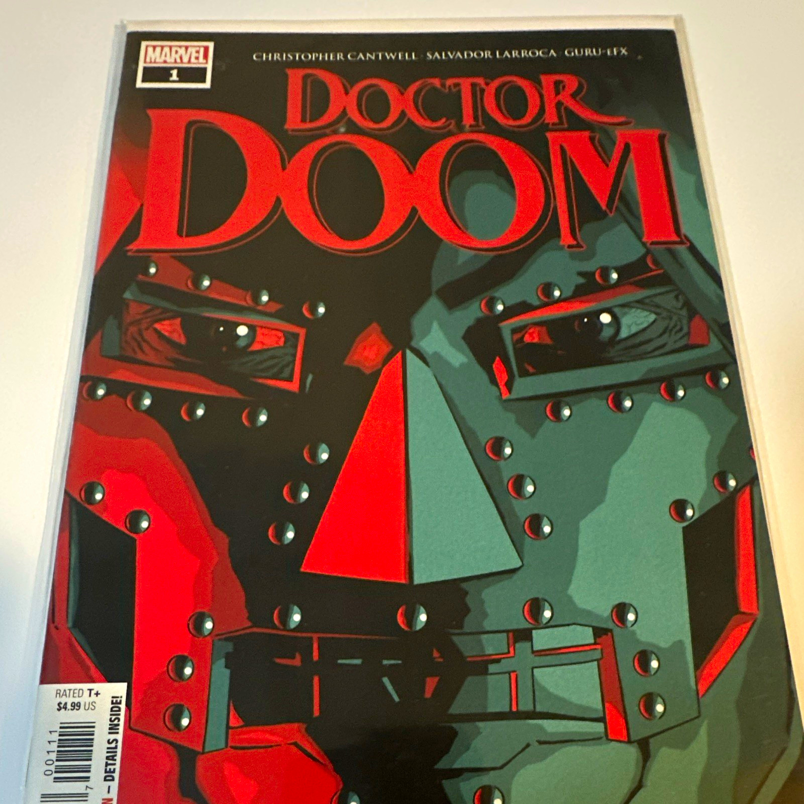 Doctor Doom #1 NM+ Tony Stark IS DOCTOR DOOM 🔥🔥Salvador Larroca 👀 High grade