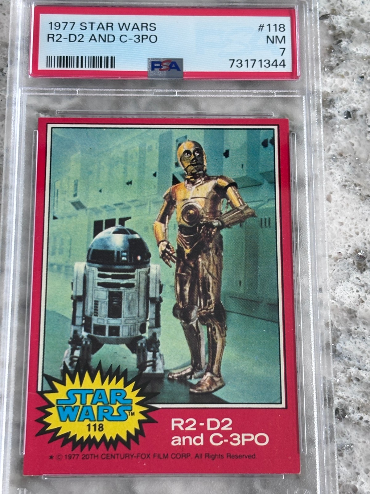 1977 Topps Star Wars #118 R2-D2 and C-3PO PSA 7 Near MINT