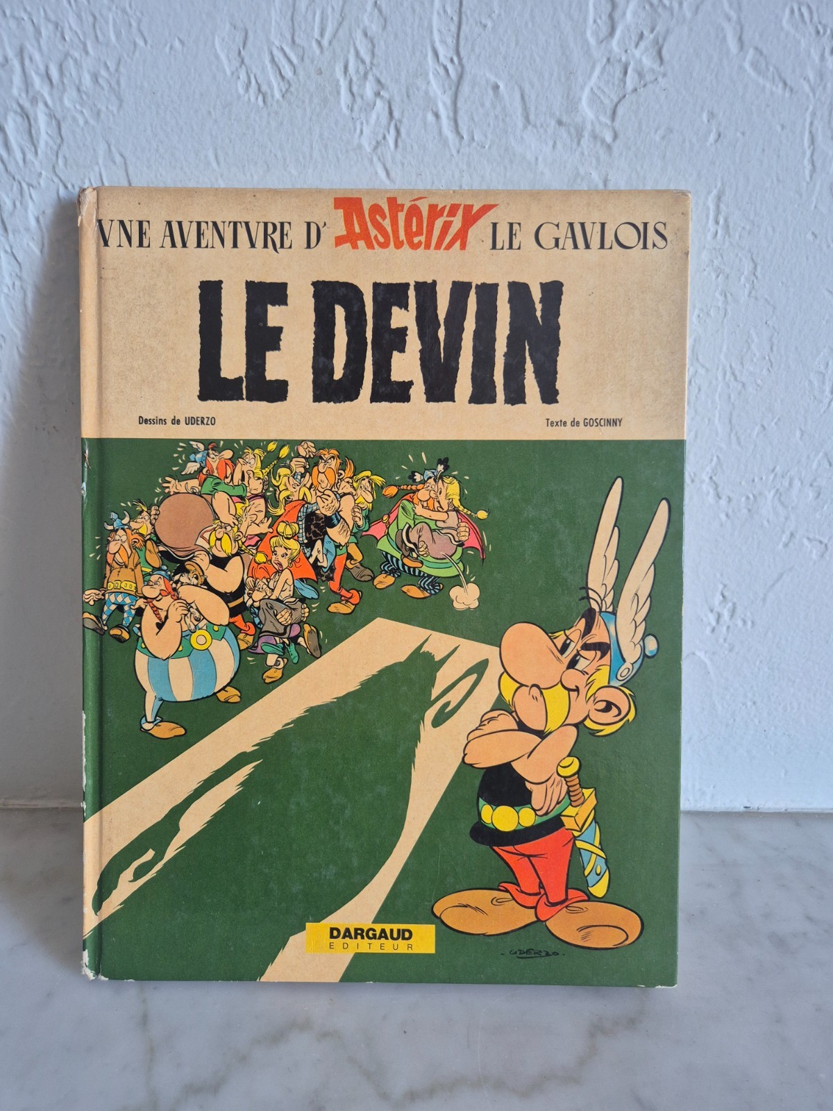 EO BD Astérix - Le Devin - Dargaud Editeur - Etat correct