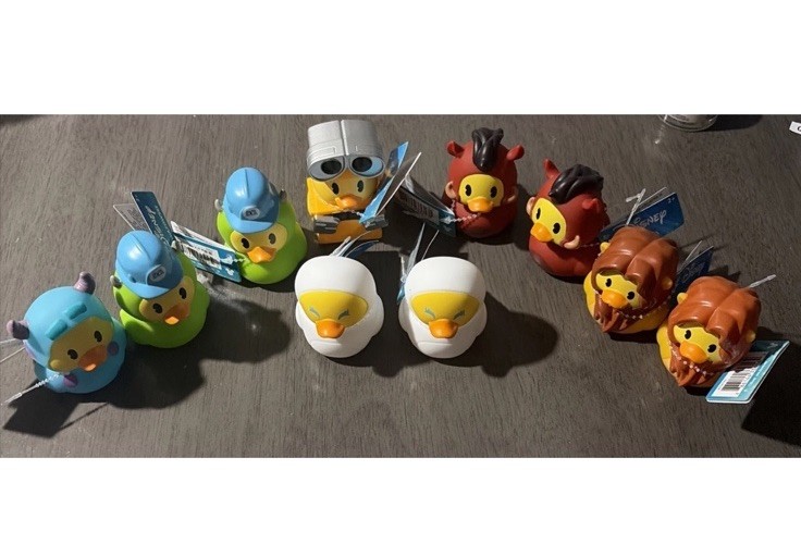 Disney DUCKALOOZ Personaggio Anatre Lotto DI 10 PERSONAGGI Nuovi come da foto