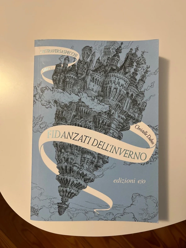 Libro “Fidanzati dell’inverno” di Christelle Dabos
