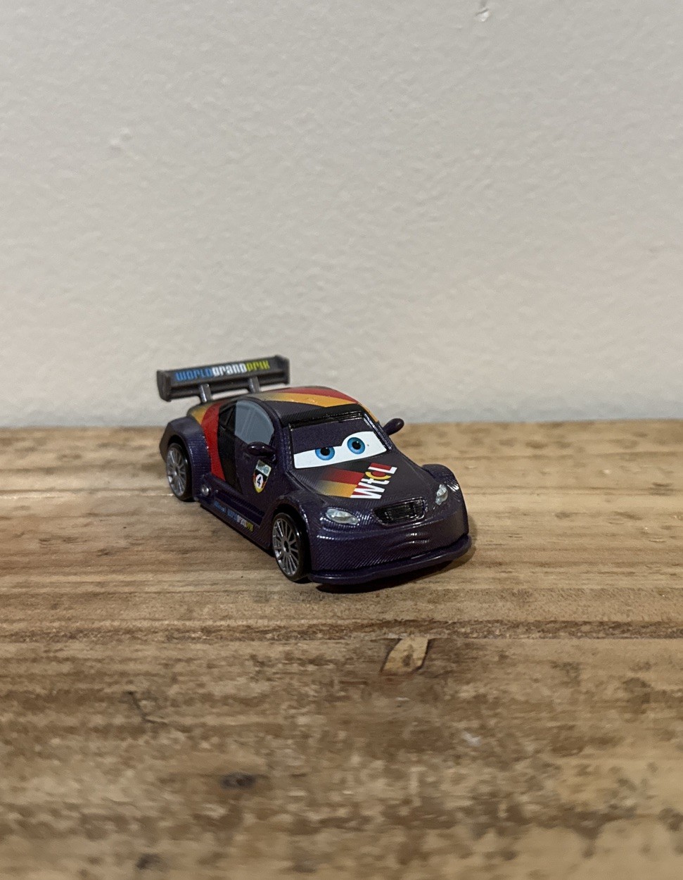 Mattel Disney Pixar Cars 2 Max Veloce 2010