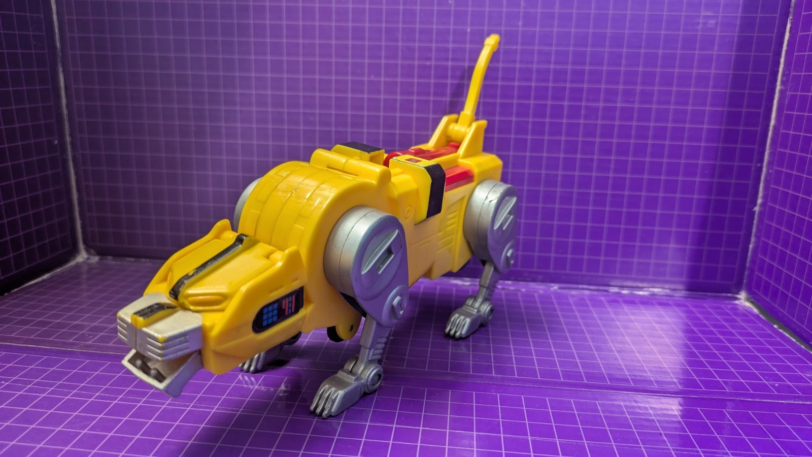 VOLTRON - leone giallo - trendmasters