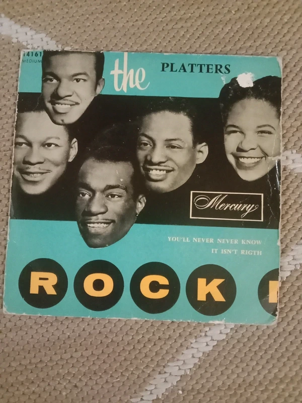 EP 4btitres The Platters