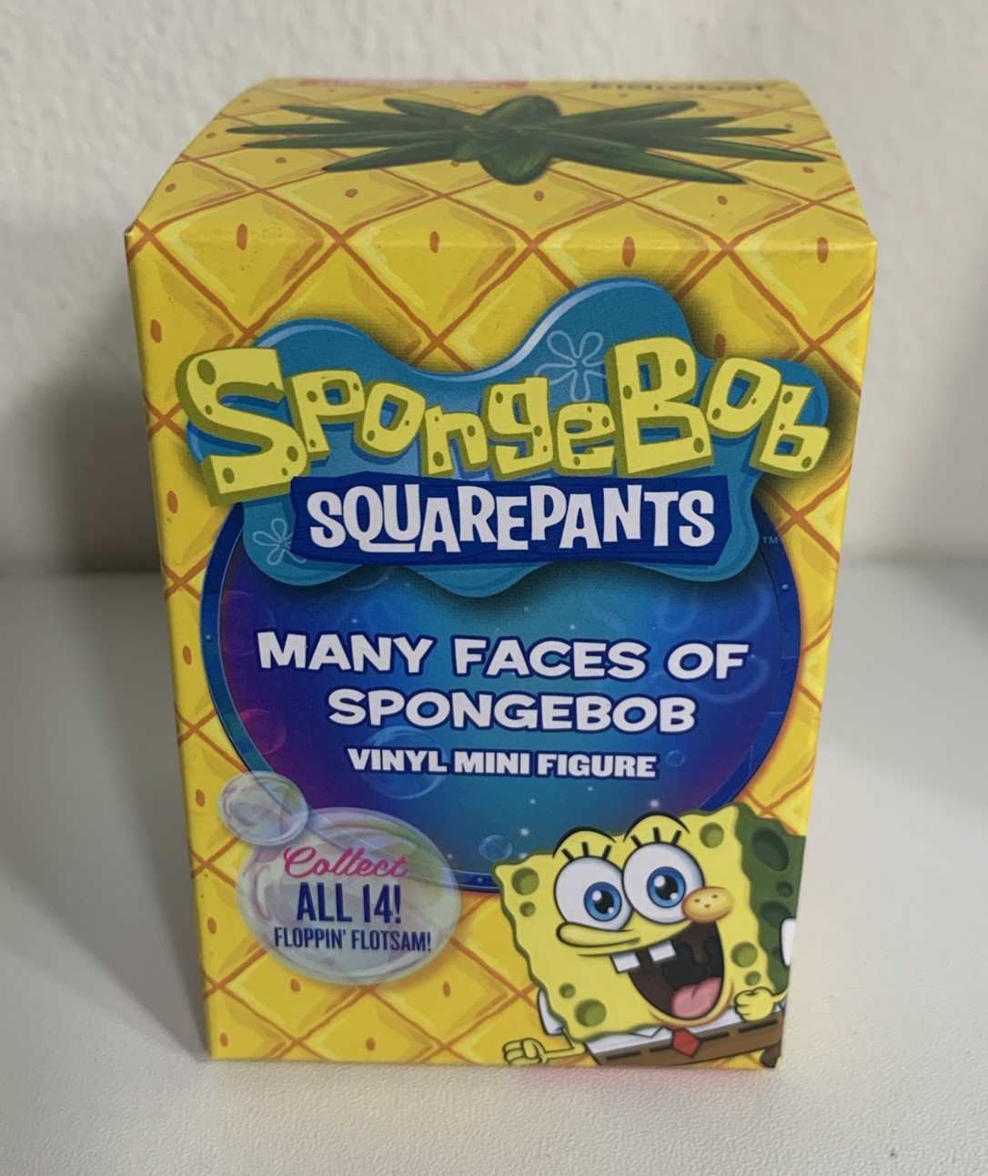 Kidrobot x Nickelodeon Many Faces of SpongeBob SquarePants Vinyl Mini Figure,