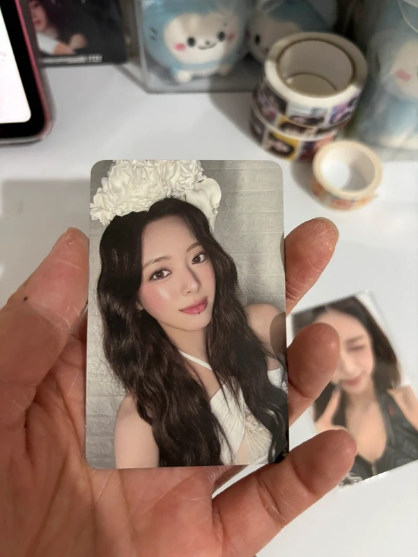 Yuna photocard motto