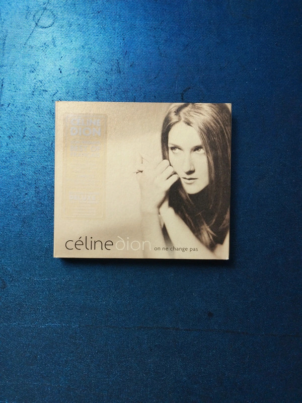 Disque 2 CD + 1 DVD de Céline Dion Best of " On ne change pas "