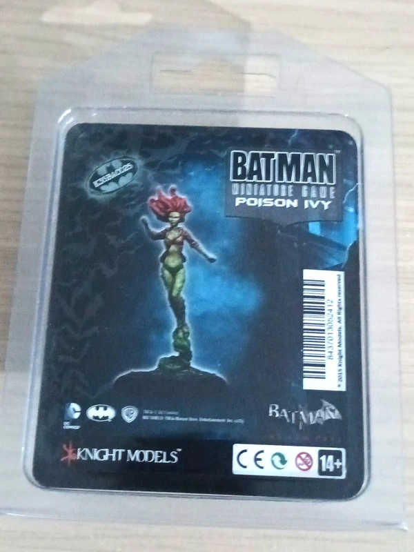 Knight Models Poison Ivy DC