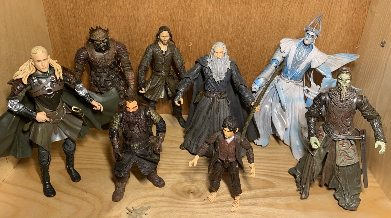 Toy Biz Marvel Lord Of The Rings Lot Of 8 Soldier Of Dead Orc Gandalf Aragorn
