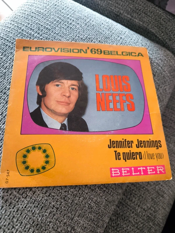 Single Louis neefs