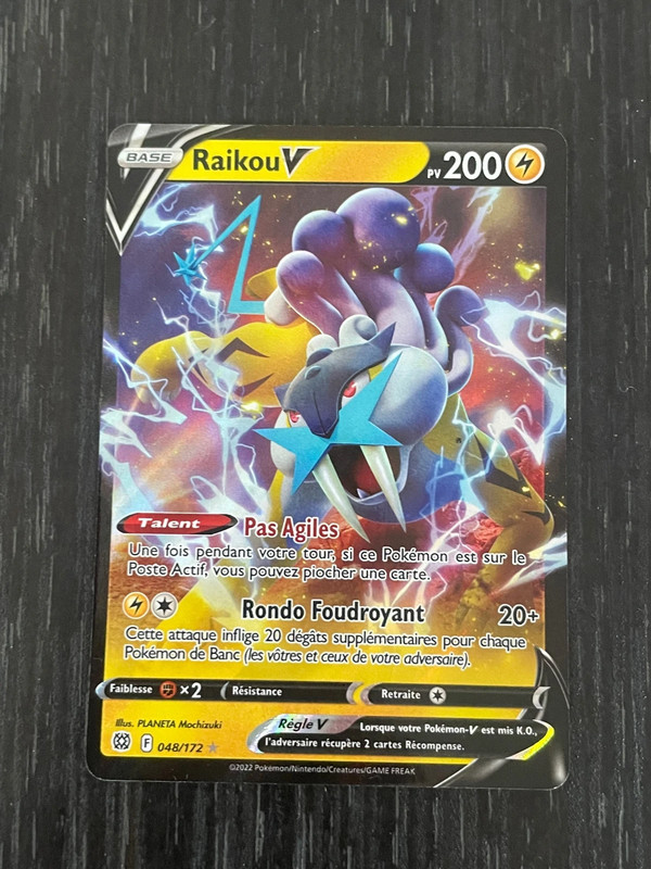 Carte Pokémon Raikou V 048/172 - EB Stars étincelantes