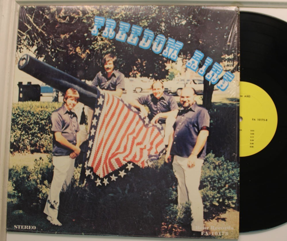 Freedom Airs LP Sing And Dance With The On Bear VG++/NM (In Shrink!) Polka