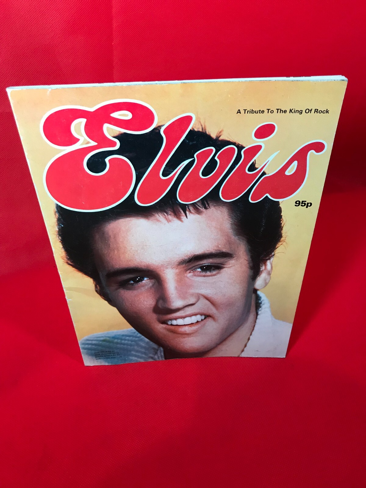 ELVIS A TRIBUTE TO KING OF ROCK ELVIS PRESLEY 1977 PHOEBUS MAGAZINE