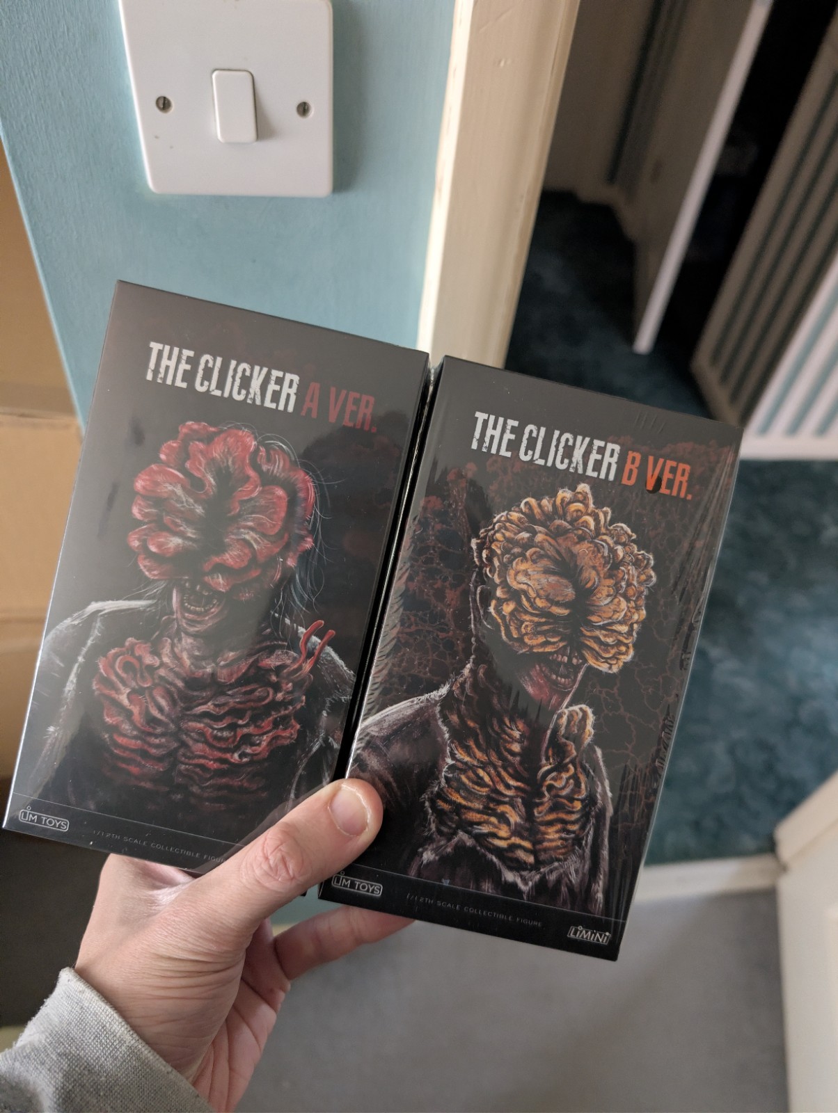Lim Toys 1/12 The Last of Us Clicker Infected Zombie Male 2 pack 