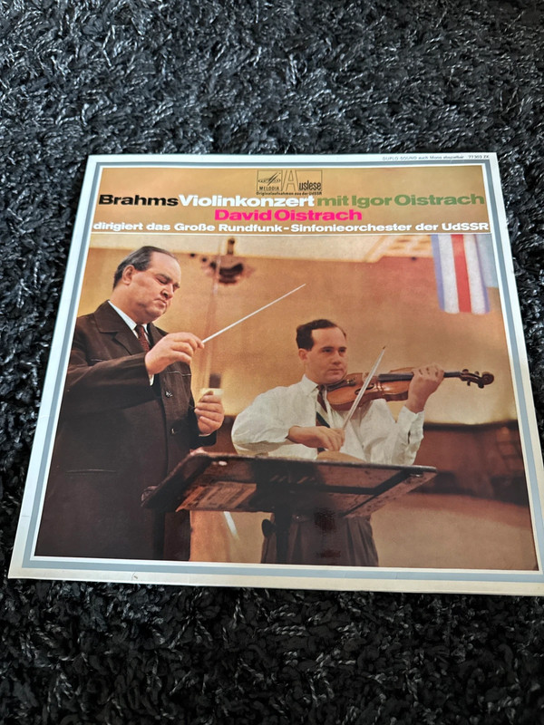 Brahms – Violinkonzert – Igor Oistrach / David Oistrach – Melodia